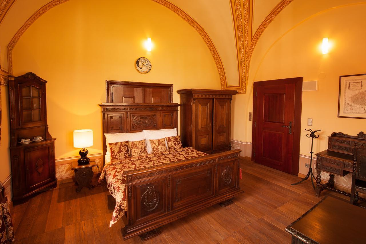 Hotel Zamek Valec Vladislav 外观 照片